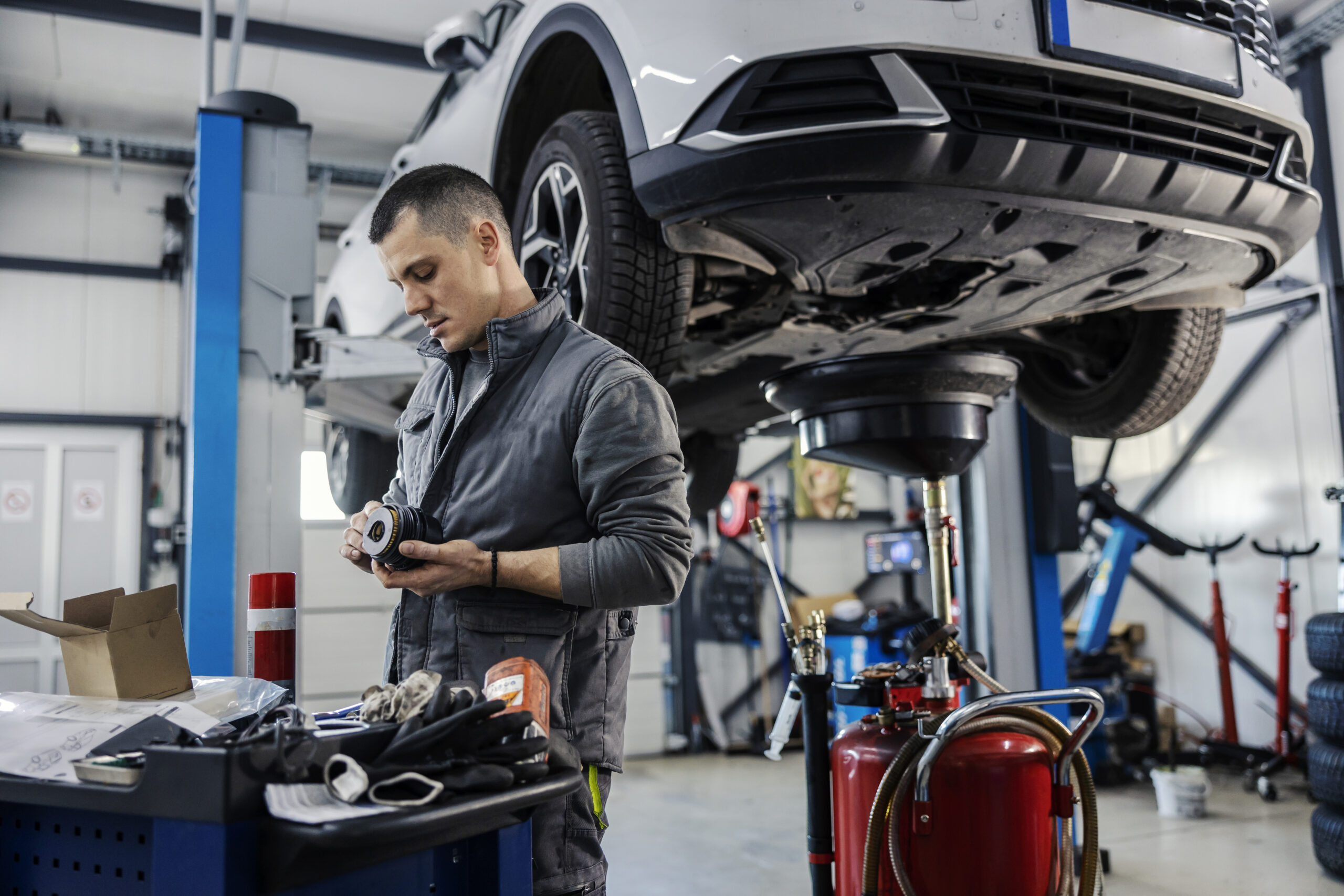 Mécanicien auto compétent